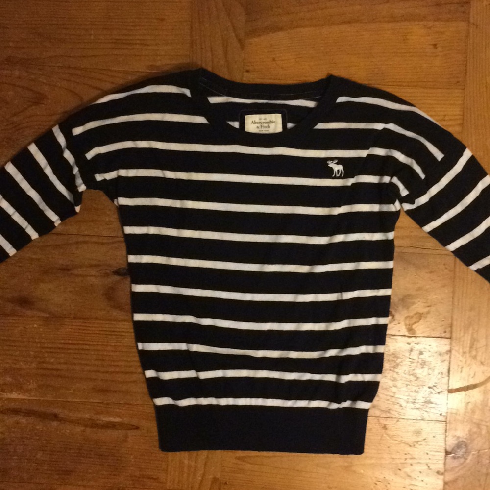 Abercrombie & Fitch Sweater